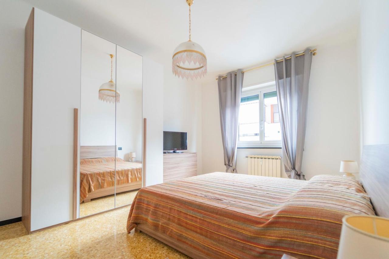 193 - Casa Via Della Chiusa - Centralissimo E Vicino Alla Baia Del Silenzio, Spiaggia E Mare 150M - Parcheggio Gratis Incluso E Aria Condizionata Sestri Levante Bagian luar foto