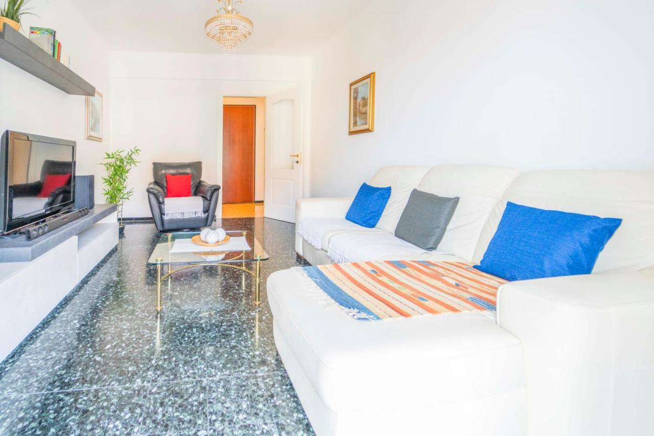 193 - Casa Via Della Chiusa - Centralissimo E Vicino Alla Baia Del Silenzio, Spiaggia E Mare 150M - Parcheggio Gratis Incluso E Aria Condizionata Sestri Levante Bagian luar foto
