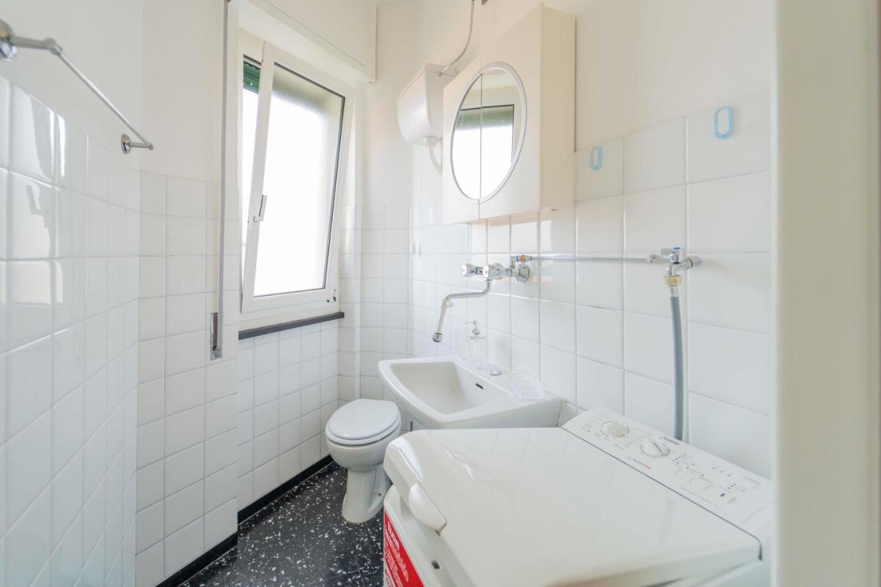 193 - Casa Via Della Chiusa - Centralissimo E Vicino Alla Baia Del Silenzio, Spiaggia E Mare 150M - Parcheggio Gratis Incluso E Aria Condizionata Sestri Levante Bagian luar foto
