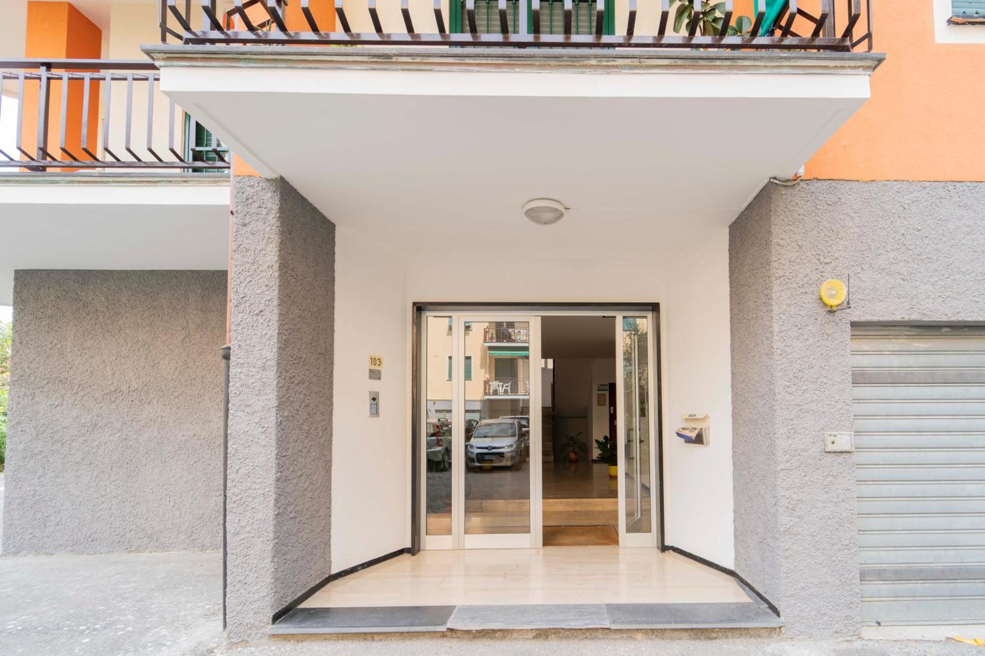 193 - Casa Via Della Chiusa - Centralissimo E Vicino Alla Baia Del Silenzio, Spiaggia E Mare 150M - Parcheggio Gratis Incluso E Aria Condizionata Sestri Levante Bagian luar foto